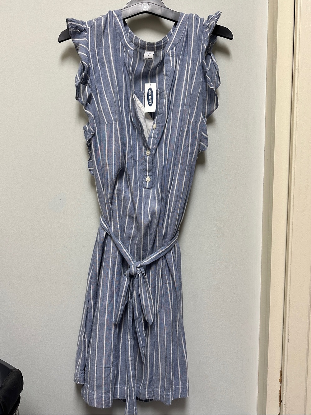 NWT Old Navy Chambray & White Vertical Stripe Tie-Waist Midi Dress
